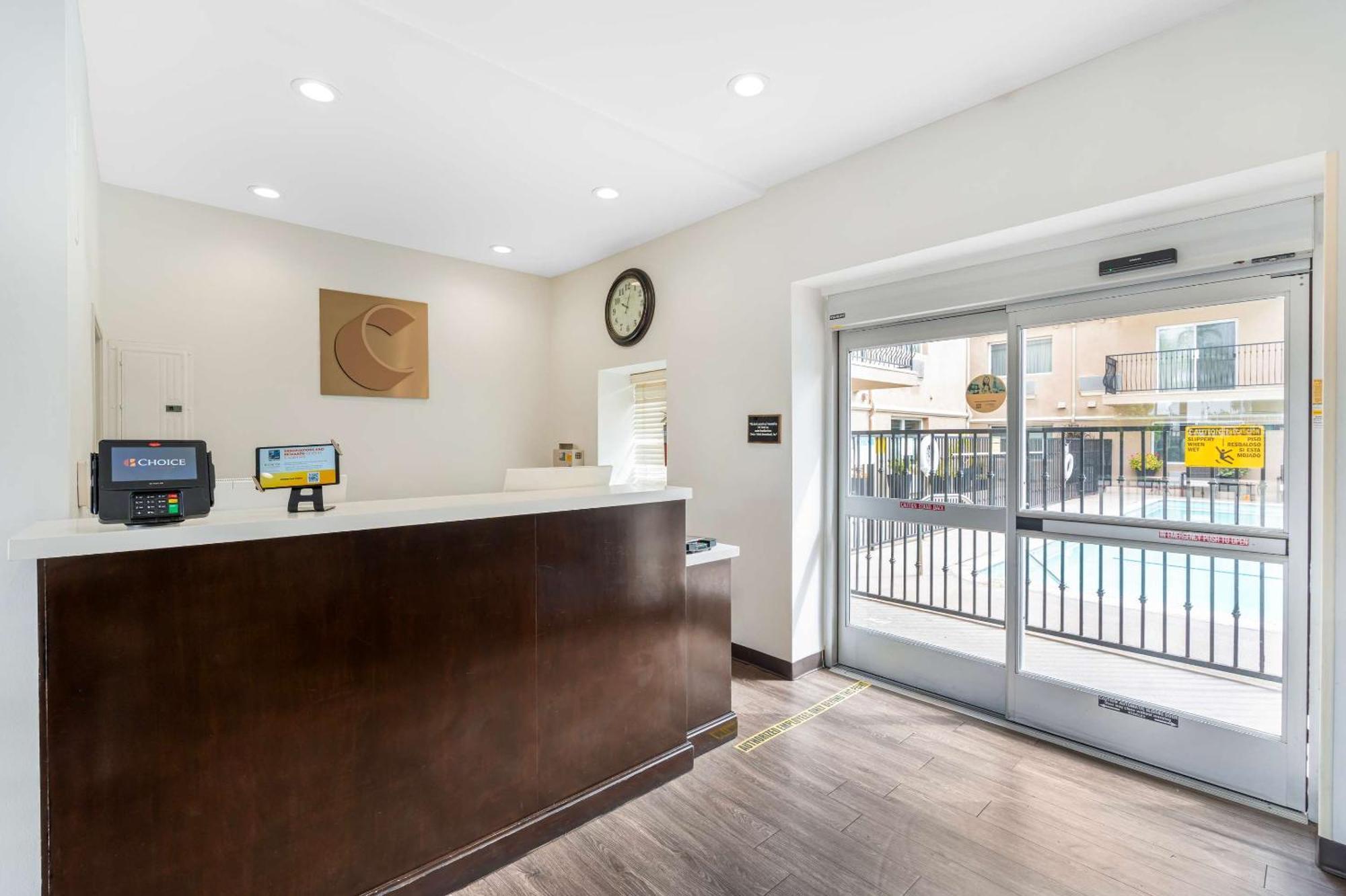 הות'ורן Comfort Inn Cockatoo Near Lax Airport מראה חיצוני תמונה